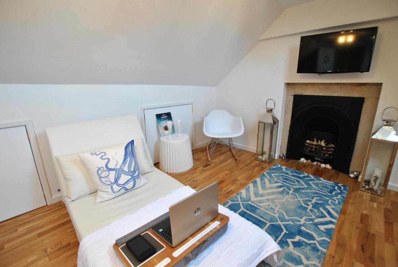 Oyster Cottage- Relaxing Retreat By The Sea Holiday home *