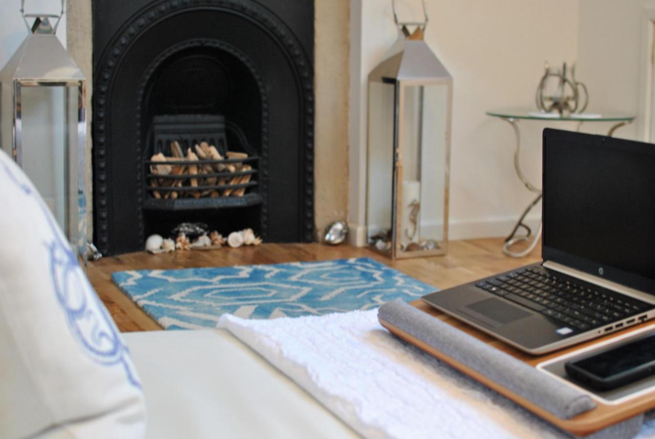 Oyster Cottage- Relaxing Retreat By The Sea